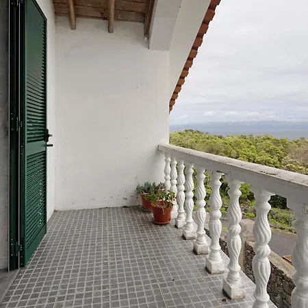 Vista Da Baia - Casa Do Aniceto Almas (Ilha do Pico)